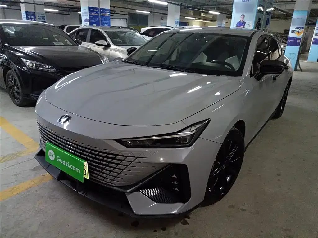 Changan UNI-V iDD 2023 из CN, фото 1