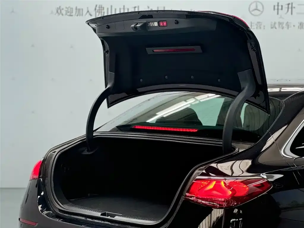 Mercedes-Benz E-Class New Energy 2025 из CN, фото 7