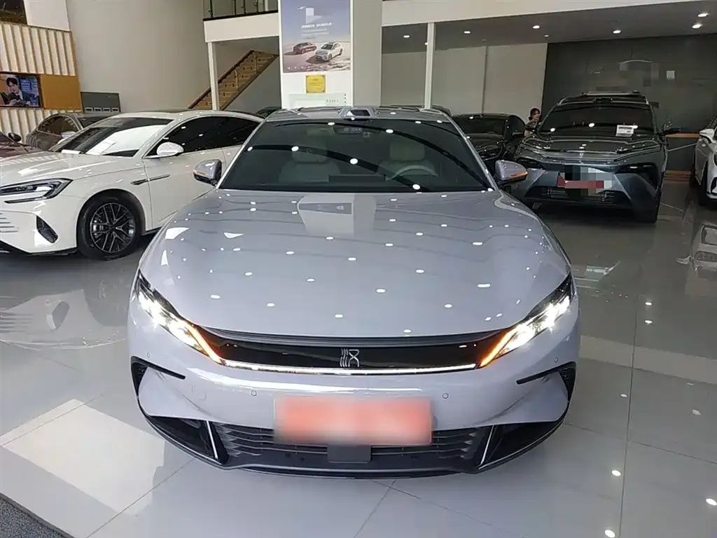 BYD Han 2025 из CN, фото 3