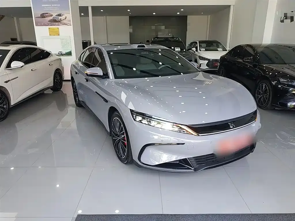 BYD Han 2025 из CN, фото 4