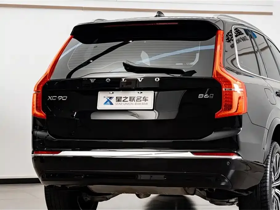 Volvo XC90 2024 из CN, фото 3