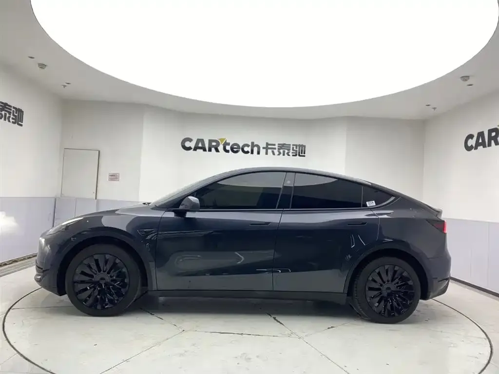 Tesla Model Y 2024 из CN, фото 10