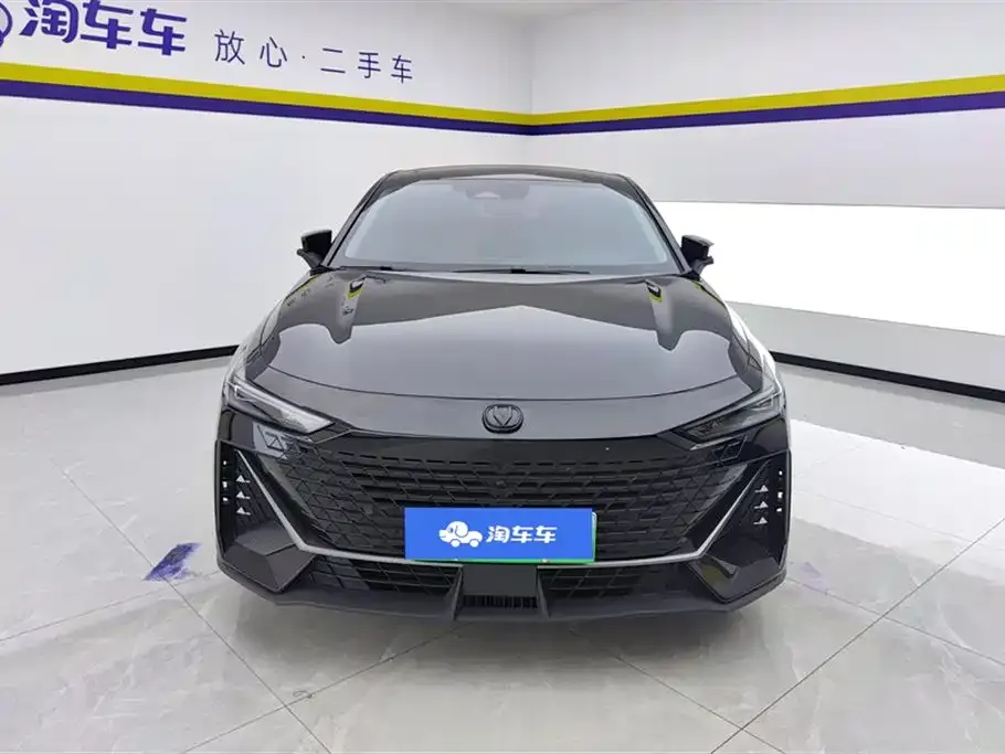 Changan UNI-V iDD 2023 из CN, фото 2