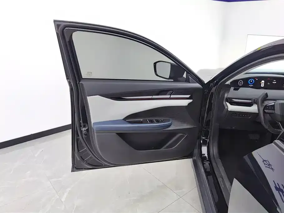 Changan UNI-V iDD 2023 из CN, фото 7