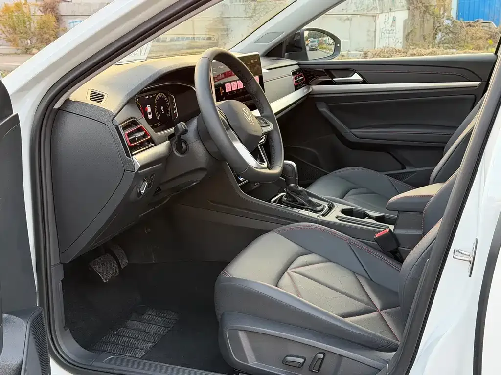 Volkswagen Lavida 2024 из CN, фото 7