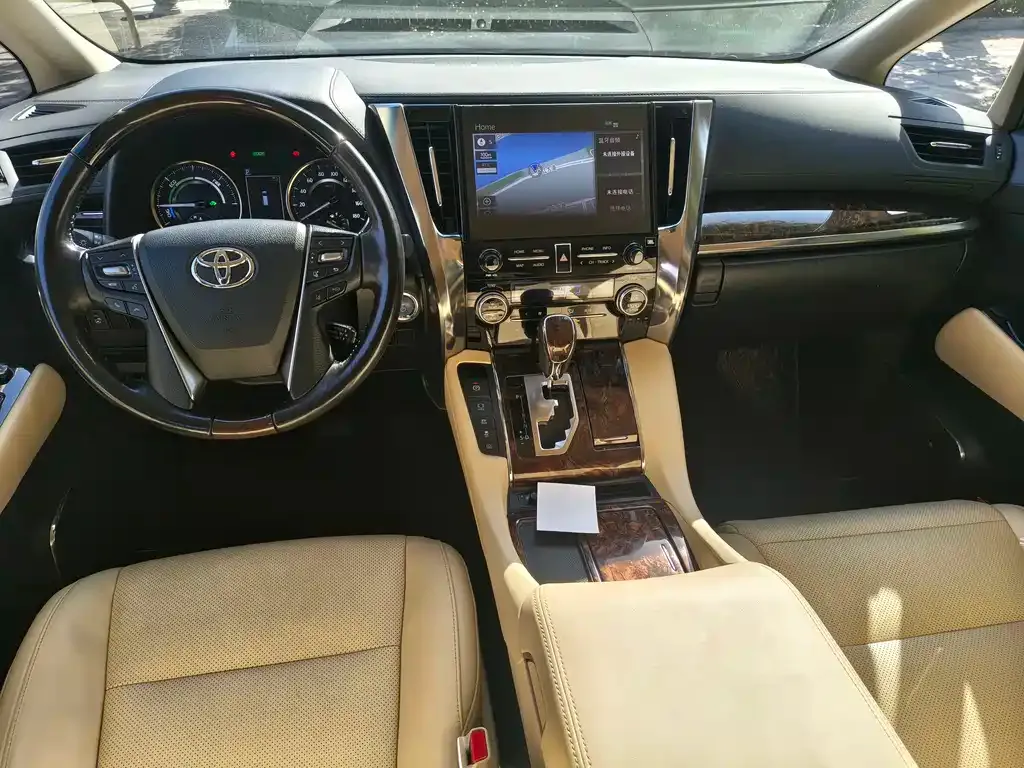 Toyota Alphard 2021 из CN, фото 2