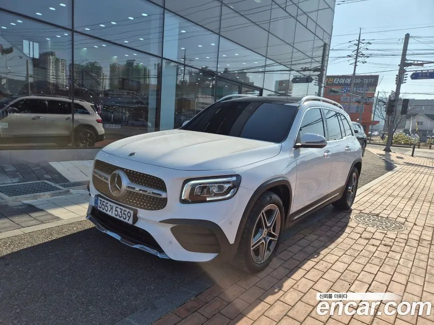Mercedes-Benz GLB-Class — фото 8