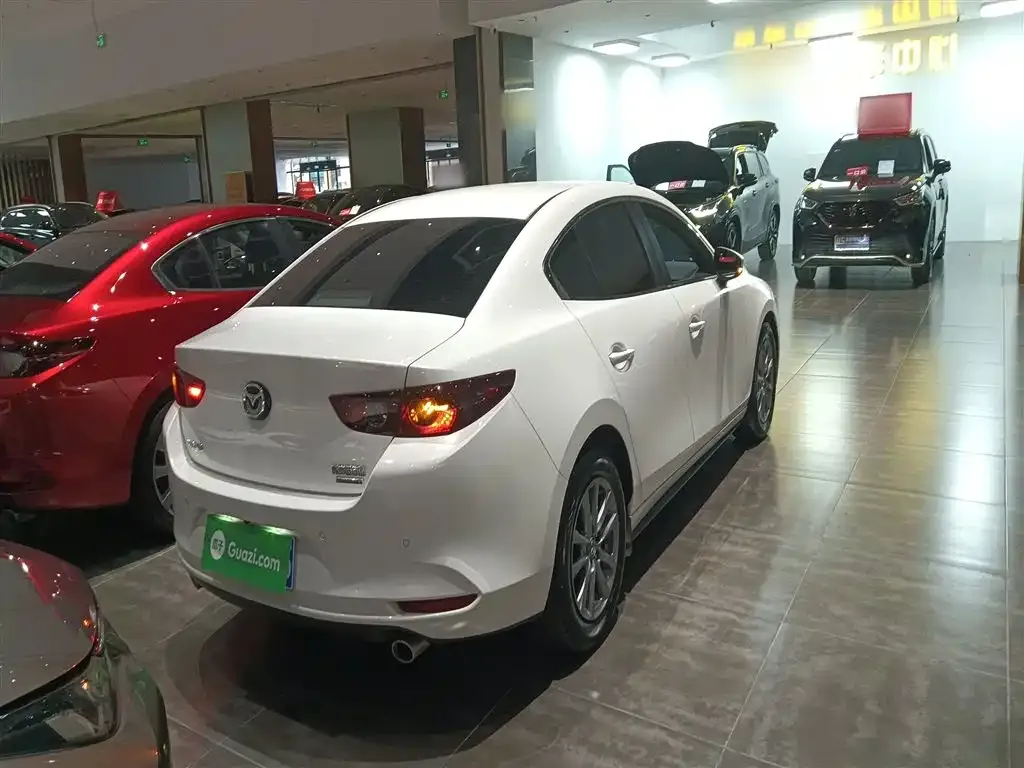 Mazda 3 Axela 2022 из CN, фото 7