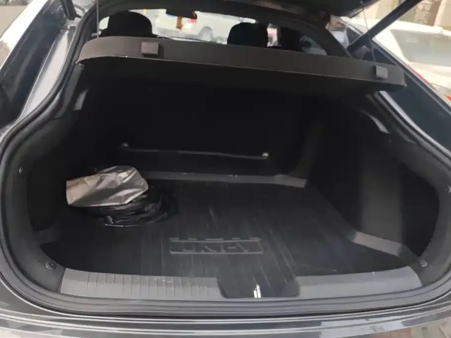 Changan UNI-V 2023 из CN, фото 2