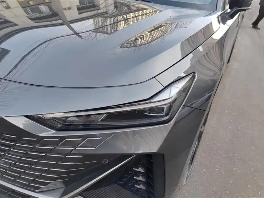 Changan UNI-V 2023 из CN, фото 4
