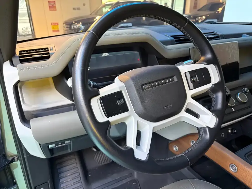 Land Rover Defender 2022 из CN, фото 2