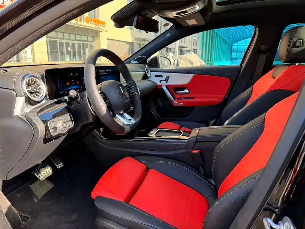 Mercedes-Benz A-Class AMG 2025 из CN, фото 4