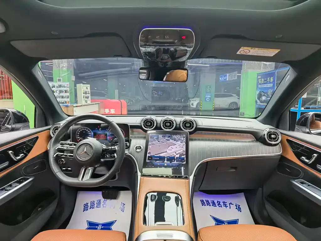 Mercedes-Benz GLC 2023 из CN, фото 3