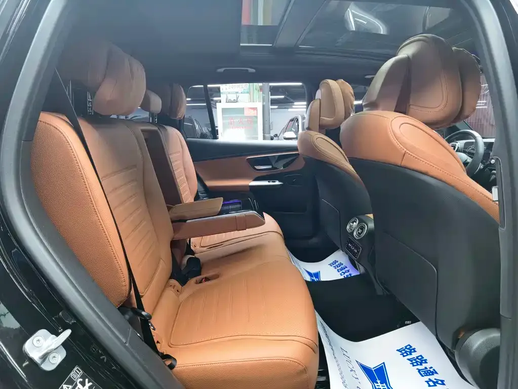 Mercedes-Benz GLC 2023 из CN, фото 10