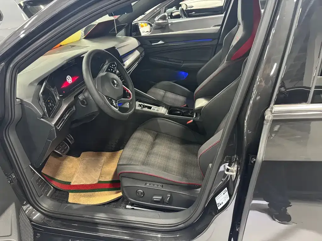 Volkswagen Golf GTI 2024 из CN, фото 9