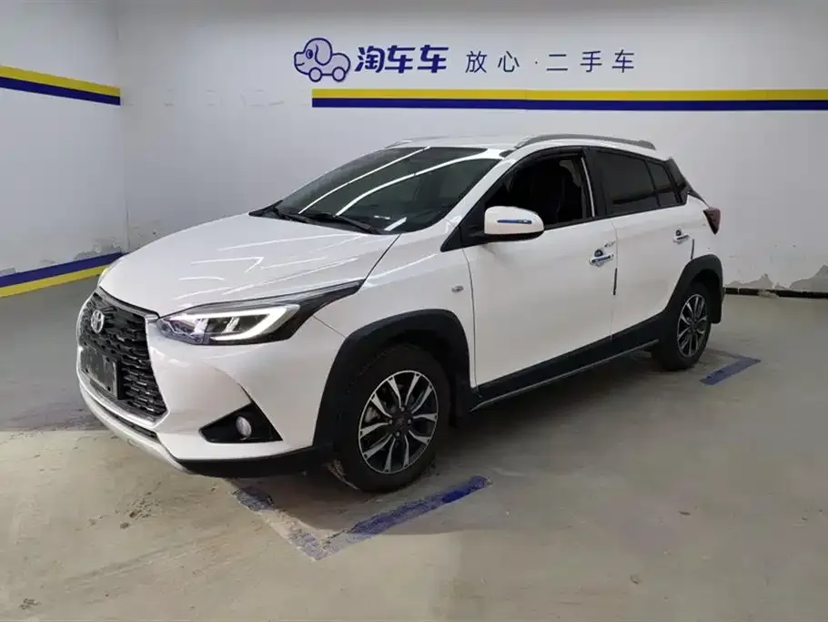 Toyota Yaris L 2023 из CN, фото 1