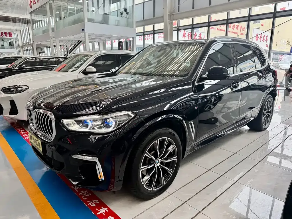 BMW X5 — фото 6