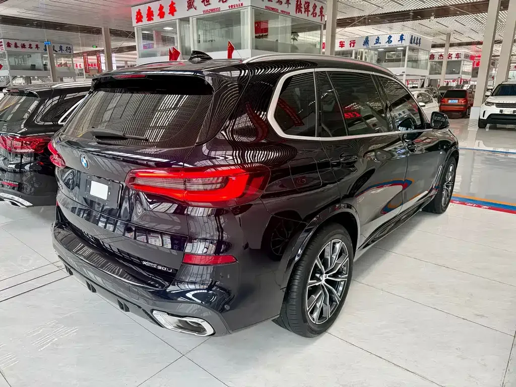 BMW X5 — фото 2