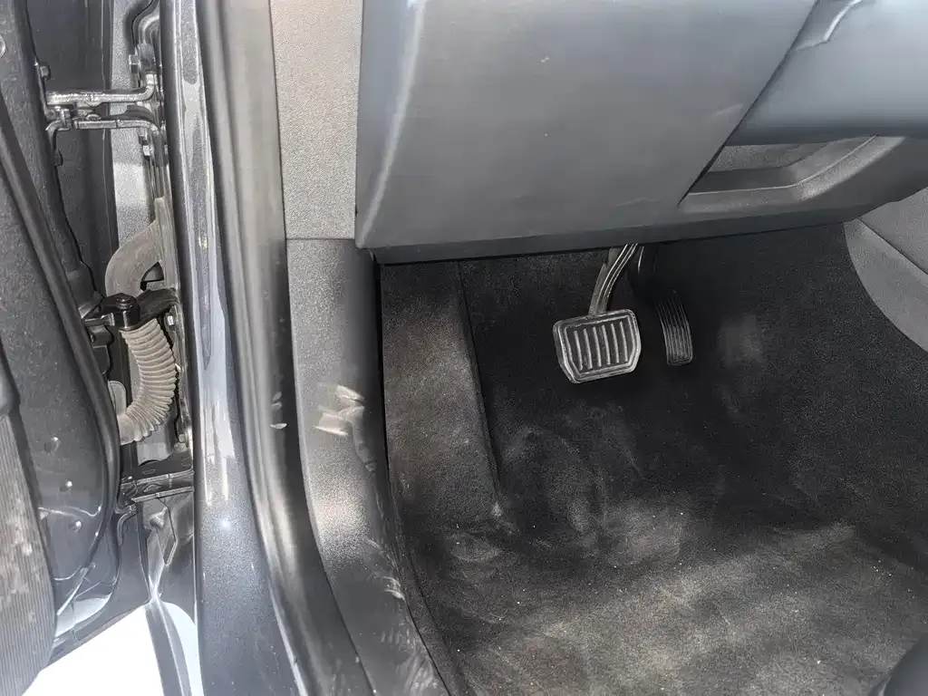 Tesla Model 3 2021 из CN, фото 10