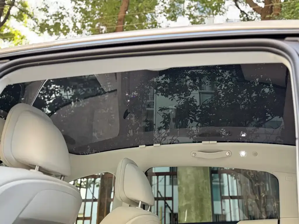 Buick Electra L7 2025 из CN, фото 6