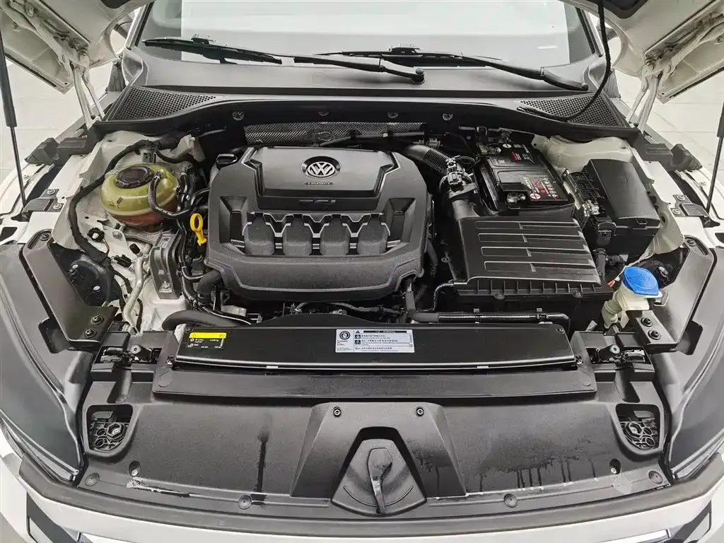 Volkswagen CC 2021 из CN, фото 10