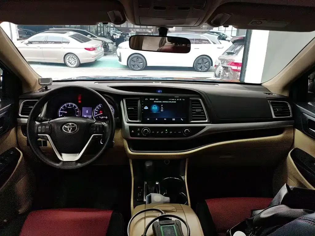 Toyota Highlander 2021 из CN, фото 6