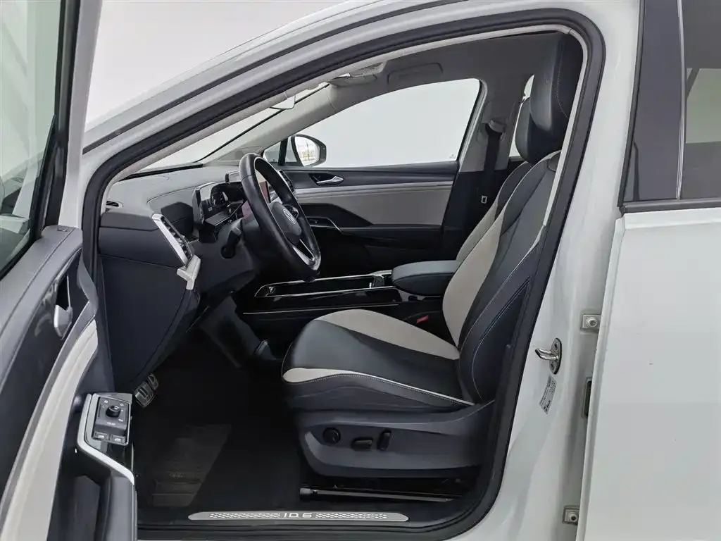 Volkswagen ID.6 Crozz 2022 из CN, фото 10