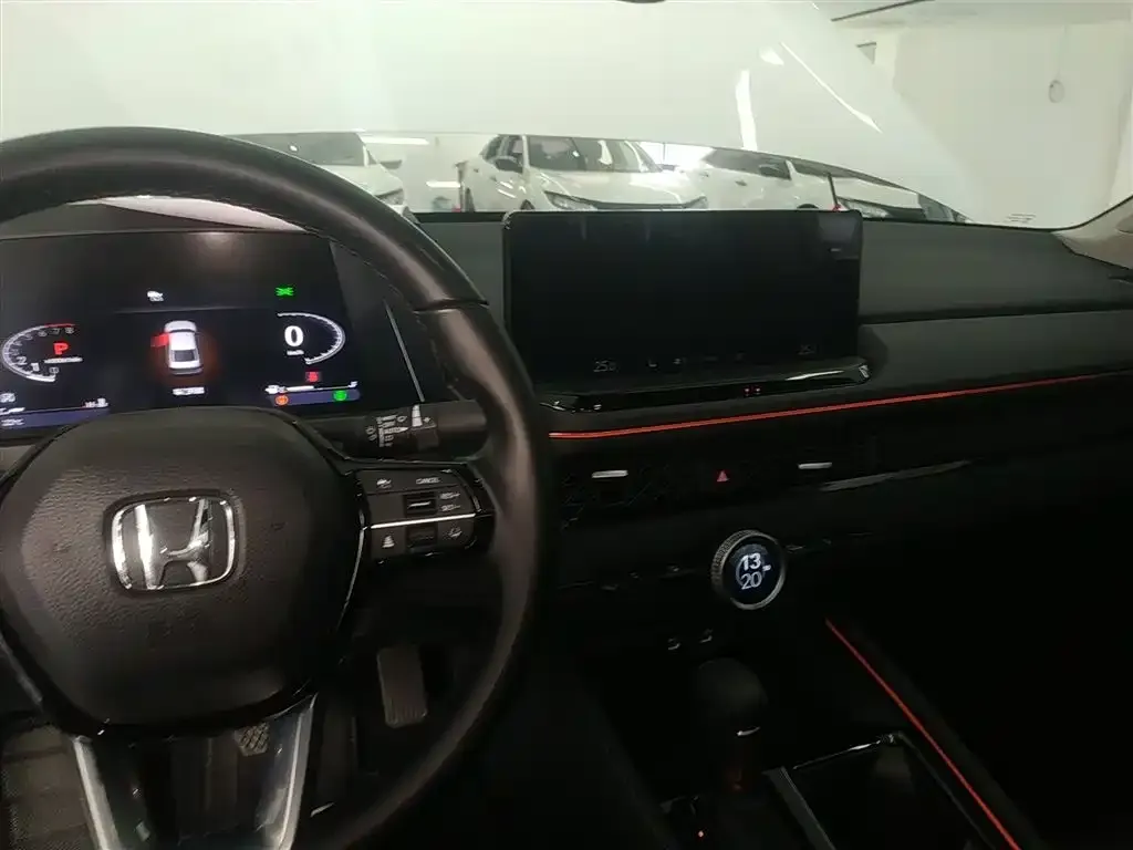 Honda Accord 2024 из CN, фото 7