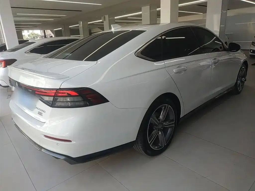 Honda Accord 2024 из CN, фото 4
