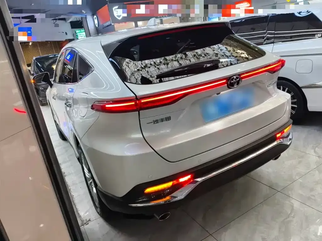 Toyota Harrier 2022 из CN, фото 10