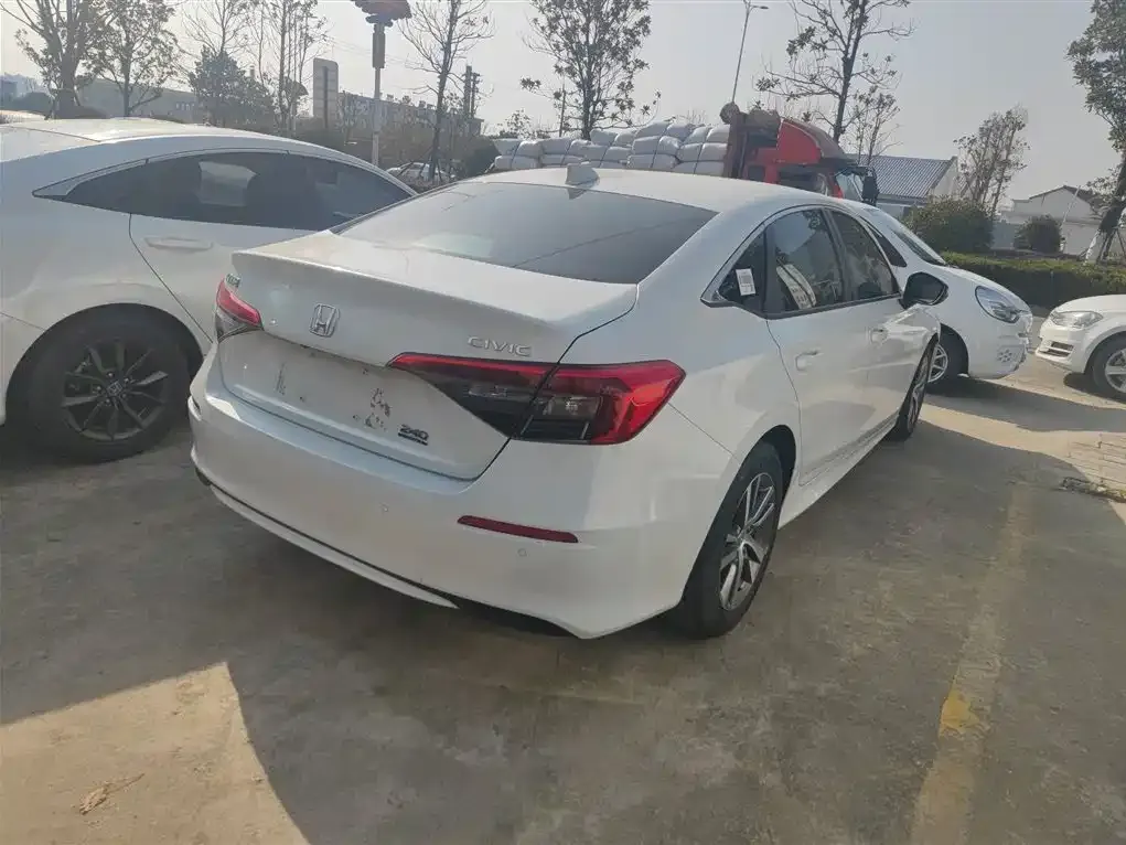 Honda Civic 2023 из CN, фото 4