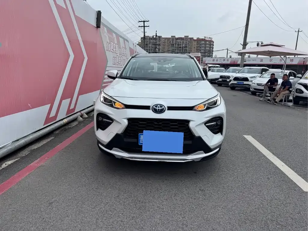 Toyota Wildlander 2023 из CN, фото 9