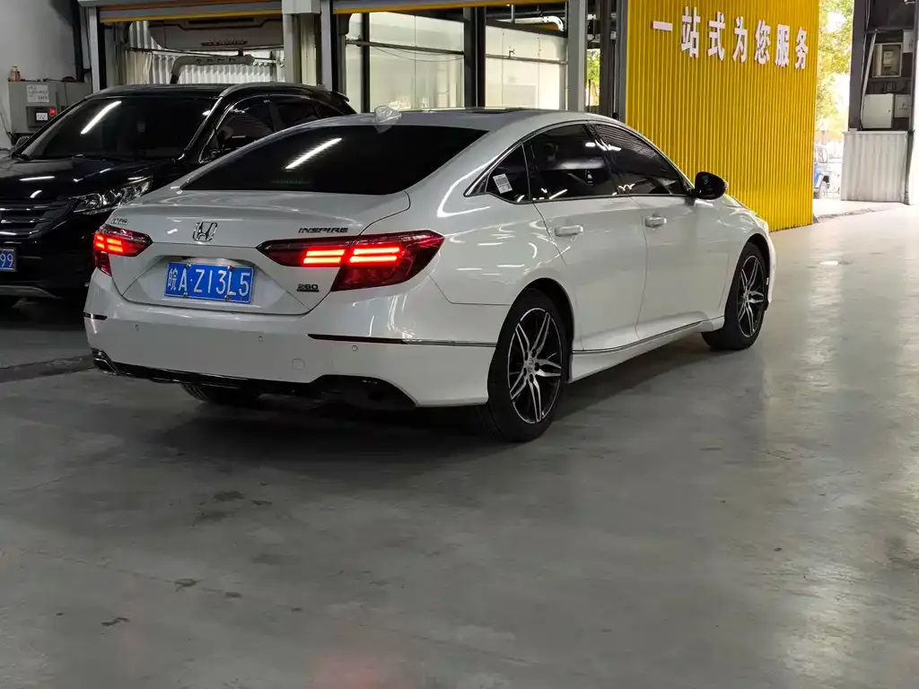 Honda Inspire 2022 из CN, фото 8