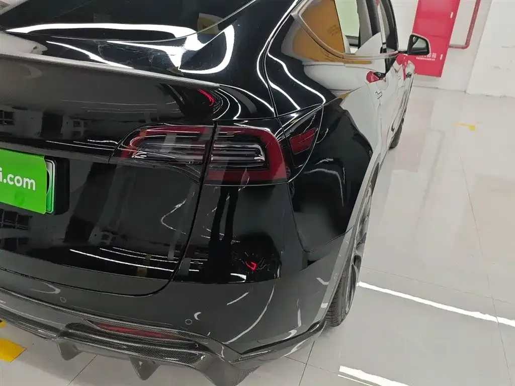 Tesla Model Y 2023 из CN, фото 6
