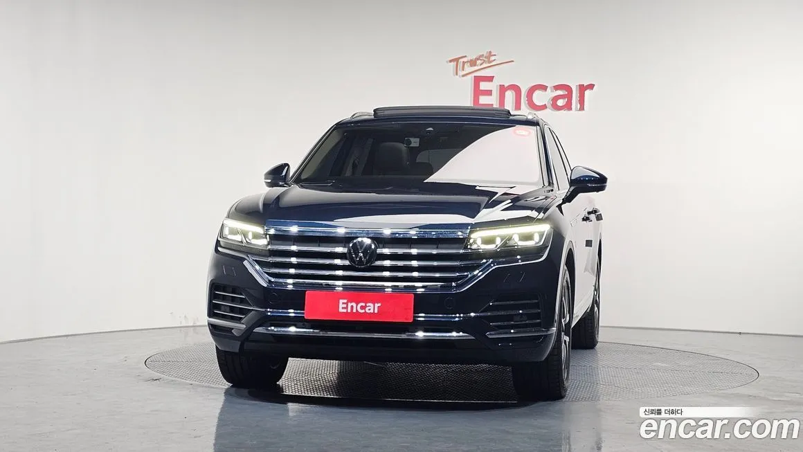 Volkswagen Touareg 2023 из KR, фото 3