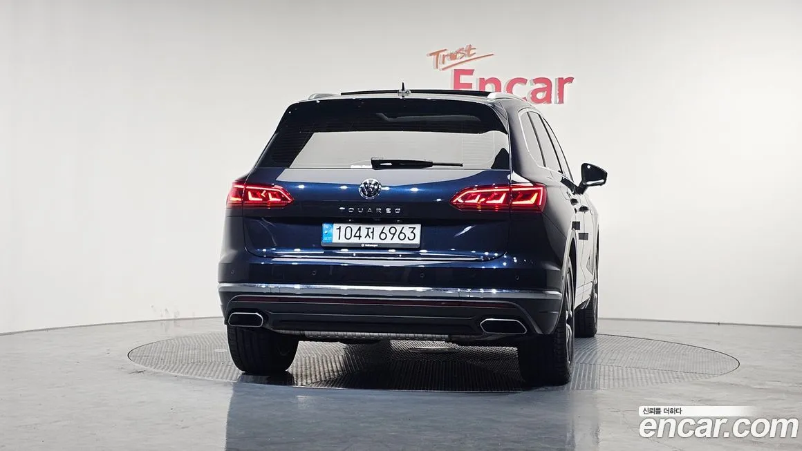 Volkswagen Touareg 2023 из KR, фото 4