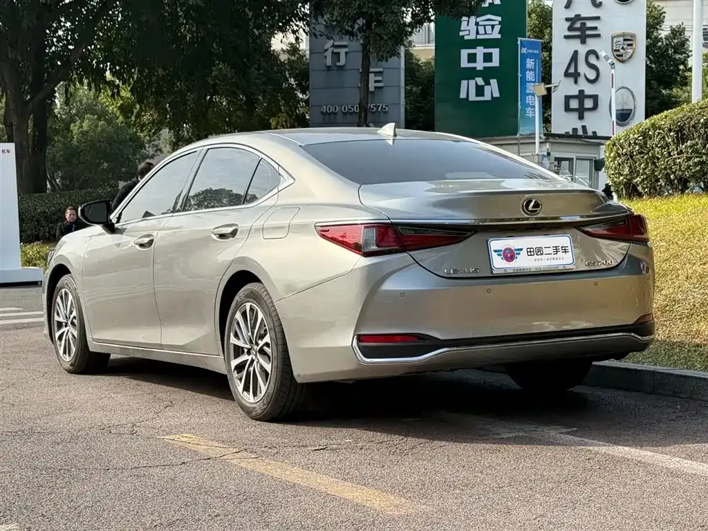 Lexus ES 2022 из CN, фото 7