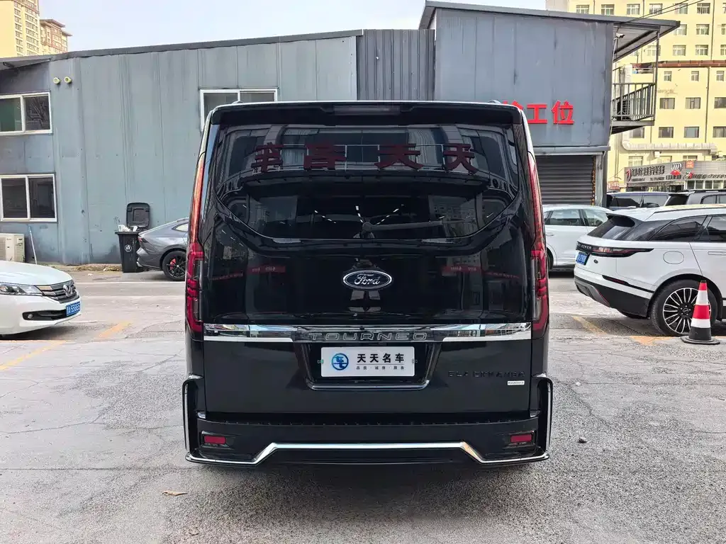 Ford Tourneo 2024 из CN, фото 7