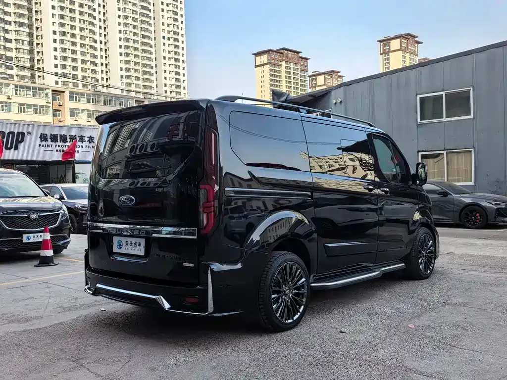 Ford Tourneo 2024 из CN, фото 9