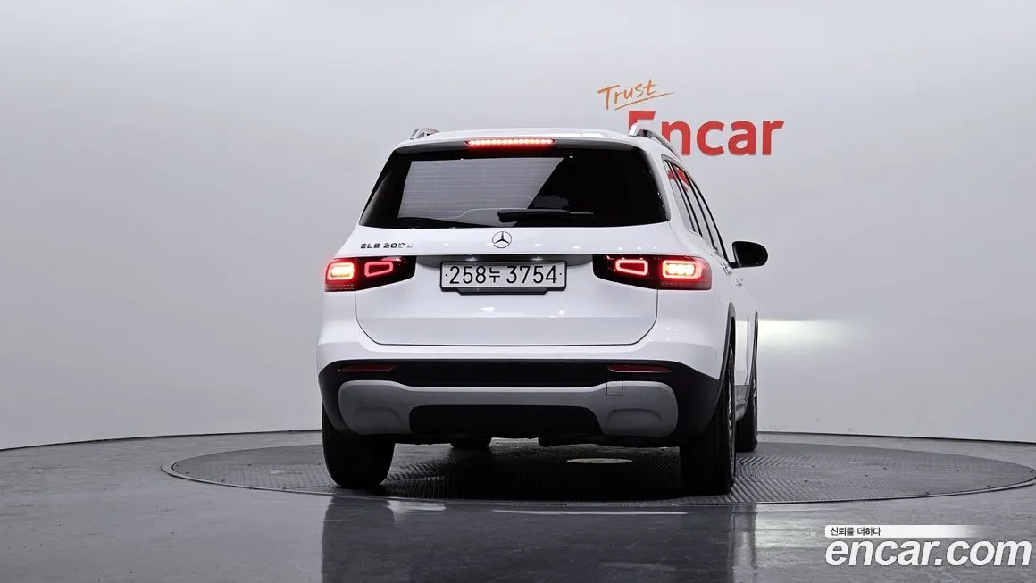 Mercedes-Benz GLB-Class 2021 из KR, фото 2