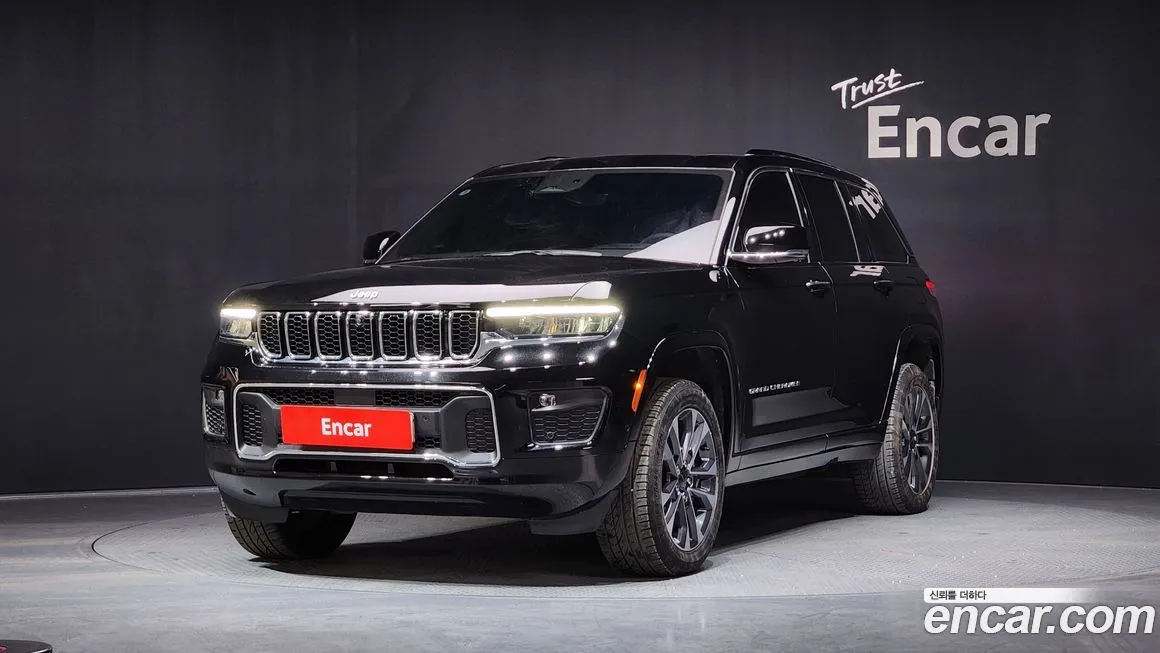Jeep Cherokee — фото 1