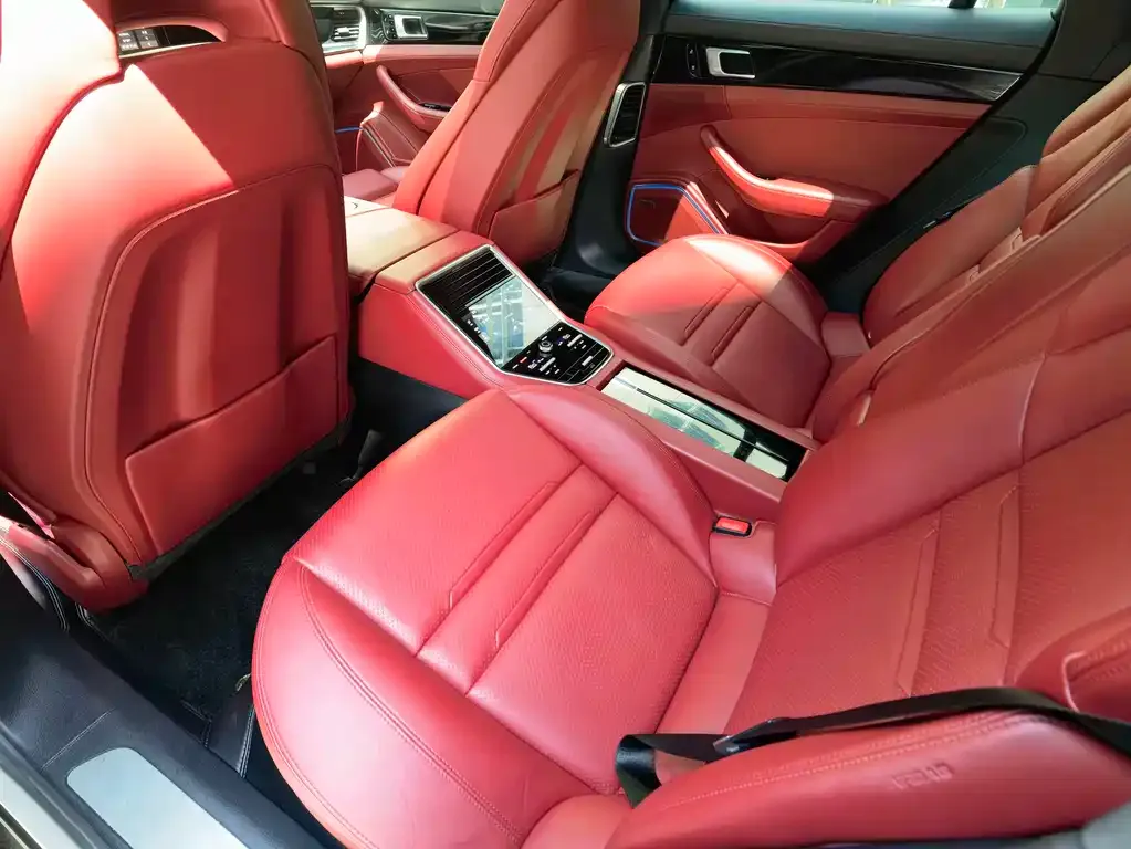 Porsche Panamera 2021 из CN, фото 3