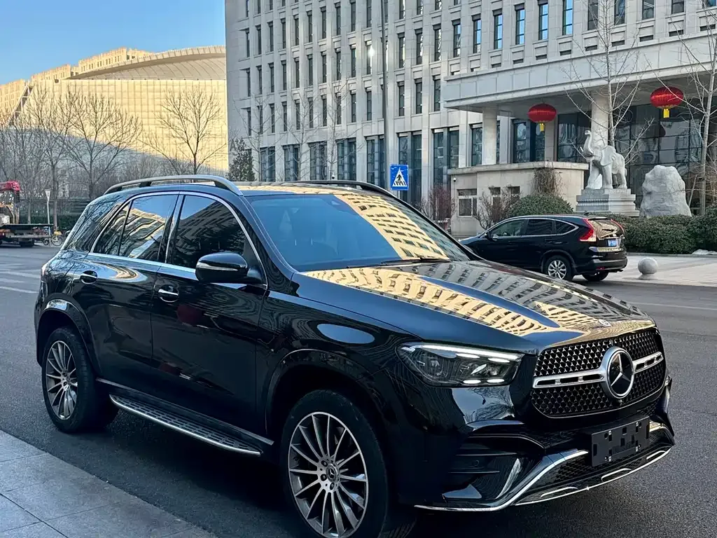 Mercedes-Benz GLE 2023 из CN, фото 2
