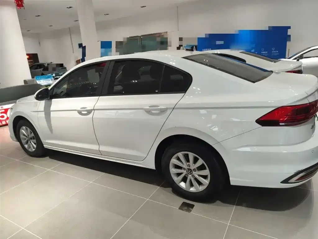 Volkswagen Bora 2024 из CN, фото 2