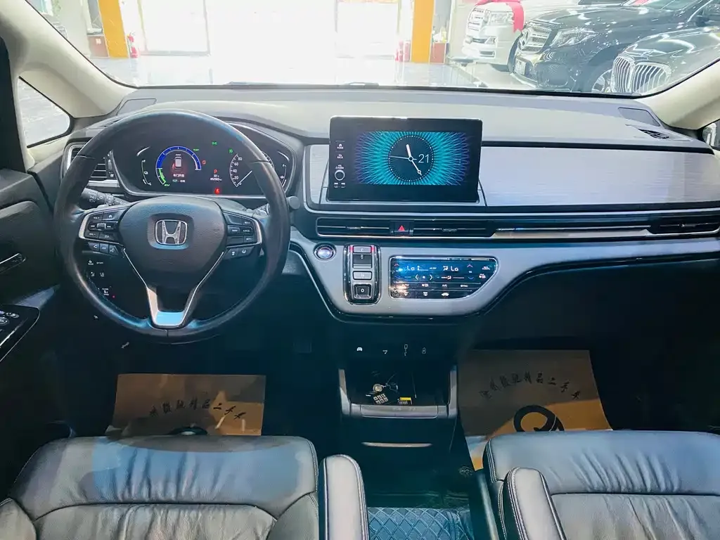 Honda Elysion 2023 из CN, фото 5
