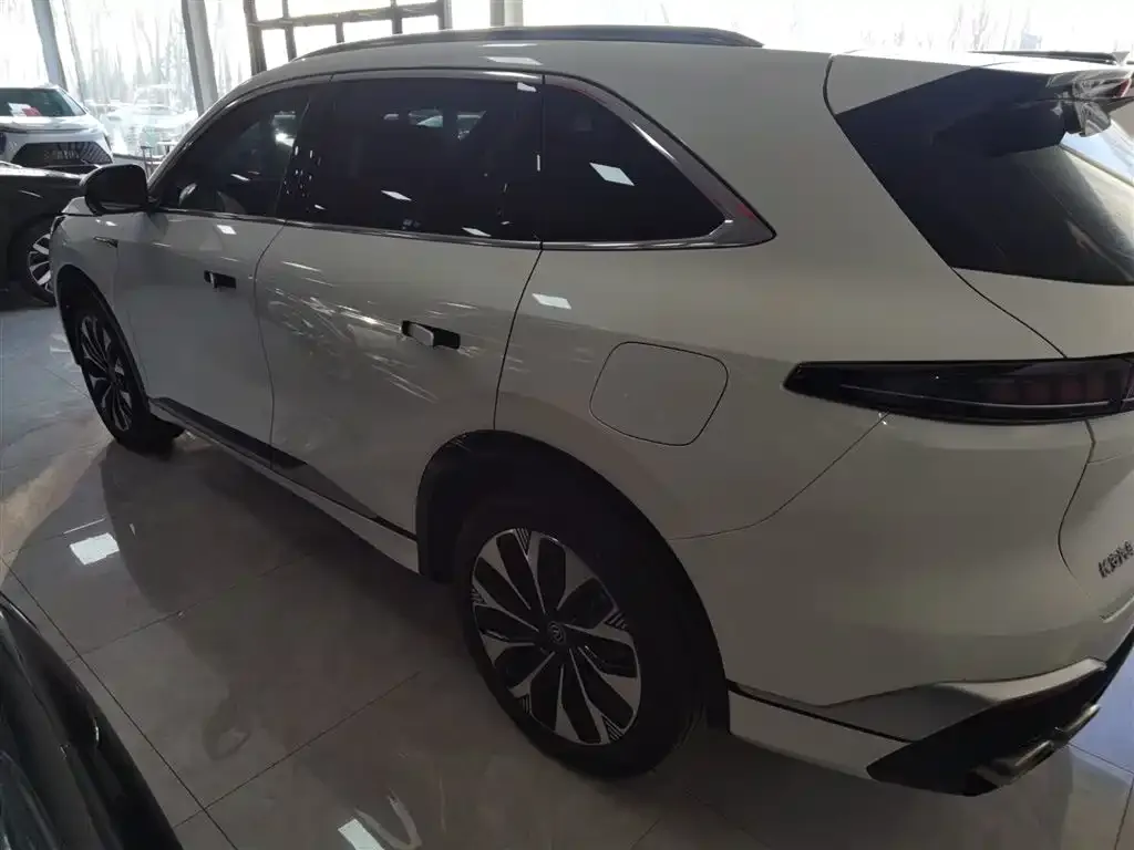 Changan CS75PLUS 2025 из CN, фото 2