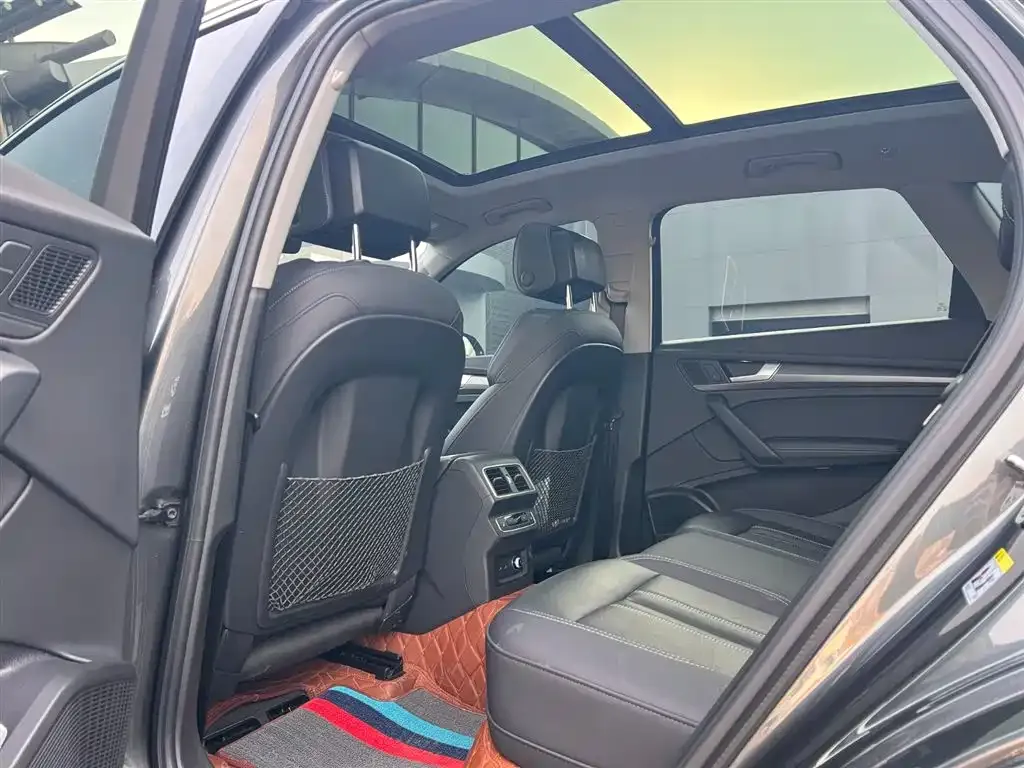 Audi Q5L 2023 из CN, фото 5