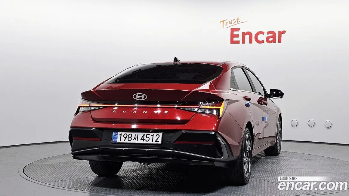 Hyundai AVANTE — фото 4
