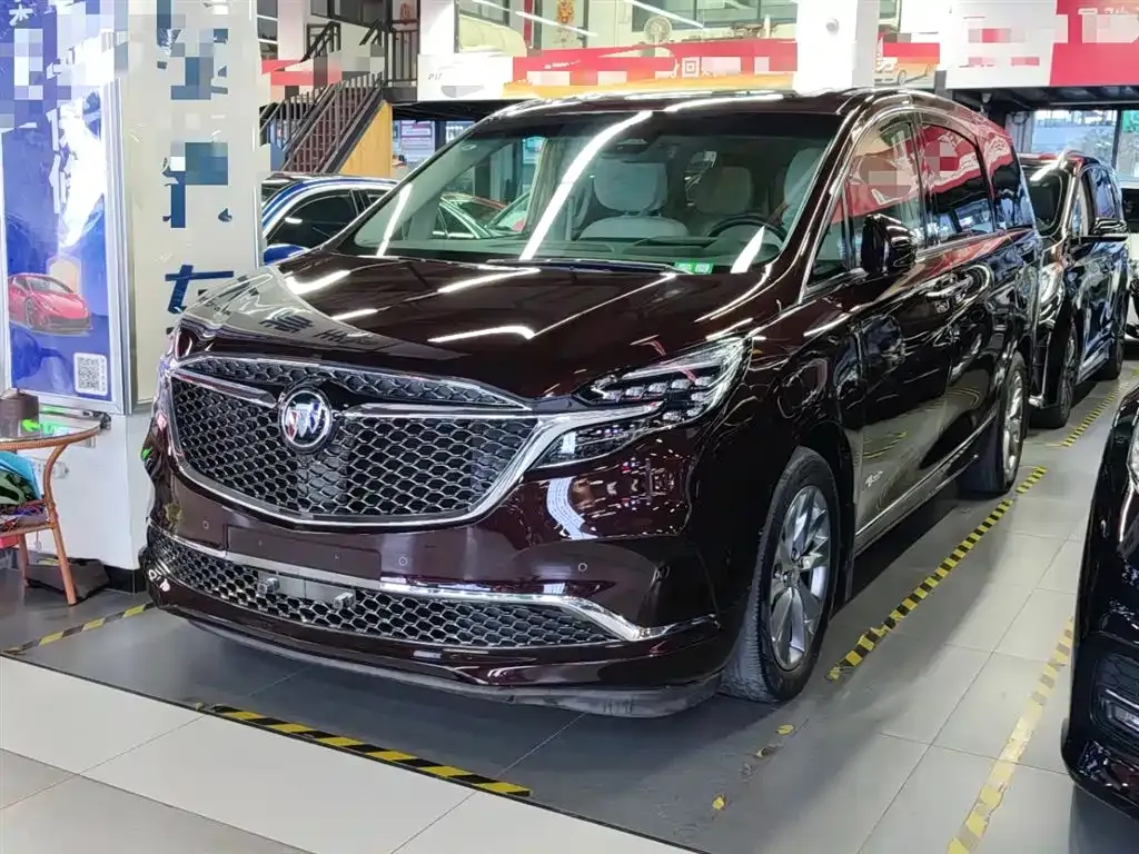 Buick GL8 2021 из CN, фото 1