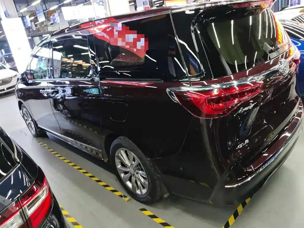 Buick GL8 2021 из CN, фото 10